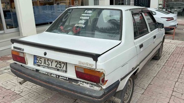 Samsun İlkadım'da otomobil diğerine arkadan çarptı, 1 kişi yaralandı