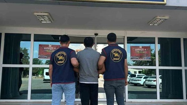 Dolandırıcılıktan 16 yıl hapis cezası olan şahıs Şanlıurfa Eyyübiye'de tutuklandı