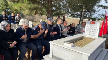 Şehit Hüseyin Koç Tosya'da kabri başında anıldı