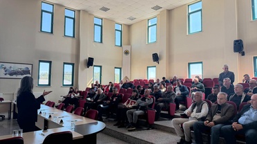 Tekirdağ Malkara'da üreticilere sarı cücelik, 15 Kasım sonrası ekim uyarısı anlatıldı