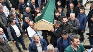 Trabzon Ortahisar'da toprak kaymasında ölen 50 yaşındaki kişi toprağa verildi