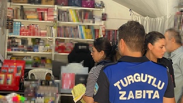 Turgutlu Belediyesi kırtasiye denetiminde ruhsatsız iş yeri tespit etti