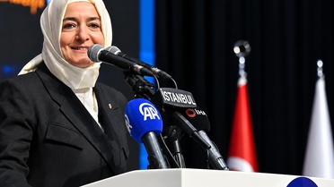 '163 milyon lirayı 4 ayda 20 katına çıkardılar' iddiası! Fatma Betül Sayan Kaya, AK Parti'deki görevinden istifa etti