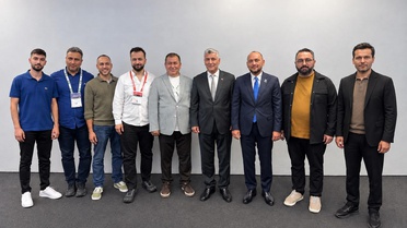 ANKARALI REKLAMCILAR 150 KİŞİLİK HEYETLE SIGN İSTANBUL'DA