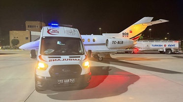 Aort hiperplazisi tedavisi için 50 günlük bebek ambulans uçakla Konya'ya sevk edildi.