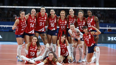 Aras Kargo ile Göztepe yarın, Manisa BŞB pazartesi Kupa Voley'de mücadele edecek