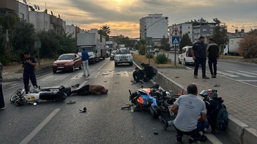 Aydın Efeler'de iki motosiklet çarpıştı, kazada 3 kişi yaralandı