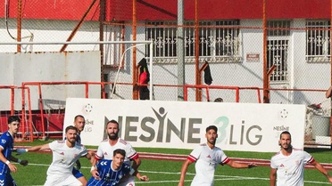 Atakan Akbulut'un iki golüyle Ayvalıkgücü Belediyespor, Bigaspor'u 2-1 yendi