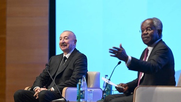 Cumhurbaşkanı Aliyev, transit yüklerin bu yıl 16 milyon tona ulaşacağını söyledi