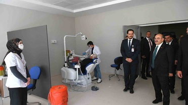 Sındırgı Devlet Hastanesi 20 Eylül 2026'da hizmete girdi, Vali Ustaoğlu ziyaret etti