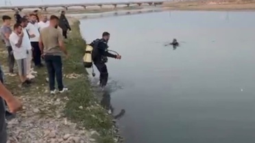 Batman Çayı'na düşen kız çocuk için dalgıç ekipleri gece boyunca arama yapıyor