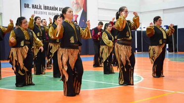 Çorum'da özel bireylerden halk oyunları ekibi, Şanlıurfa'daki TEKNOFEST'te sahne alacak