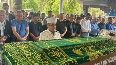 Denizli basınını yasa boğan gazeteci Mümtaz Dündar toprağa verildi.