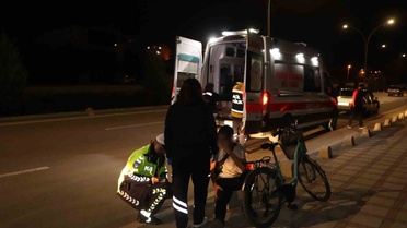 Karaman'da bisikletliye çarpan araç sürücüsü aranıyor, 16 yaşındaki çocuk yaralandı