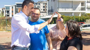 Manavgat'ta Macar ve Manavgatlı öğrenciler çevre için fidan dikti