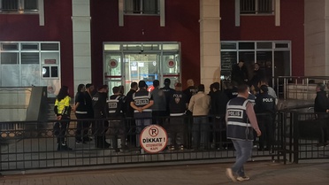 Manisa Turgutlu'da 11 öğrenciyi yaralayan saldırganın ailesi de tutuklandı