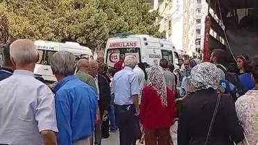 Milletvekili Veli Ağbaba pazarda fenalaşarak Turgut Özal Tıp Merkezi'ne kaldırıldı