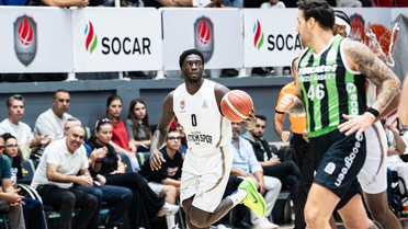 Aliağa Petkimspor, Yukatel Denizli Basket'i 85-81 yenerek sezona galibiyetle başladı