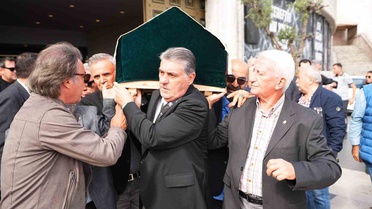 Beşiktaş'ın eski yöneticisi Metin Keçeli için Tüpraş Stadyumu'nda tören düzenlendi