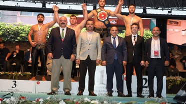 Bursa Büyükşehir Belediyesporlu Düzenci, 57 yıl sonra düzenlenen kupada üçüncü oldu