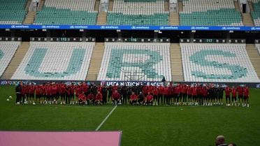 A Milli Futbol Takımı, İtalya maçı öncesi Bursa'da son antrenmanını yaptı