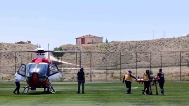 Kalp krizi geçiren 74 yaşındaki hasta hava ambulansıyla Malatya'ya sevk edildi