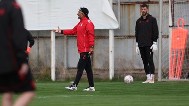 Ekenler Beton Sivasspor, Pendikspor maçı hazırlığını çift kale maçla sürdürdü