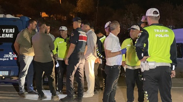 Gaziantep'te otobüs otomobille çarpıştı, 7 kişi öldü, 16 kişi yaralandı