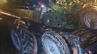 İzmir Kiraz'da devrilen traktörün altında kalan sürücü yaşamını yitirdi