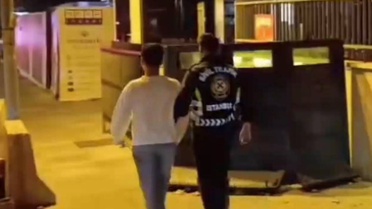 Kadıköy'de makas atıp emniyet şeridi ihlali yapan sürücüye 110 bin lira ceza kesildi