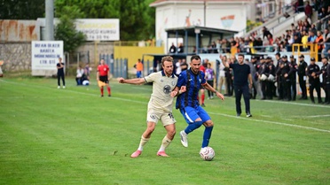 Karacabey Belediyespor, TFF 2. Lig Kırmızı Grup'ta Ankaragücü'ne 4-1 yenildi