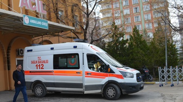 Mardin Kızıltepe'de S.G. (39), iddiaya göre tabancayla vurulup ağır yaralandı