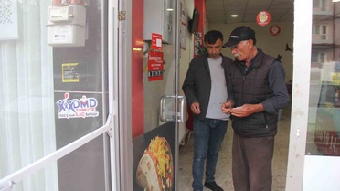 Sivas Zara'da hırsızlar 5 iş yerinden yaklaşık 65 bin lira çalıp kapıları kapattı