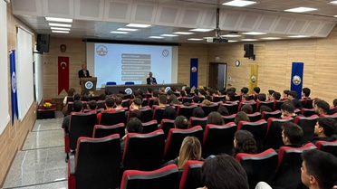 Trakya Üniversitesi yeni öğrencilere oryantasyonla kampüs yaşamını tanıttı