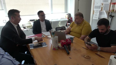 YENİ Parti Burdur Milletvekili Akbulut, Bucak'ta süt üreticilerini dinledi