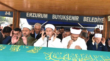 AK Parti Milletvekili Mehmet Emin Öz'ün ağabeyi kalp krizi sonucu hayatını kaybetti