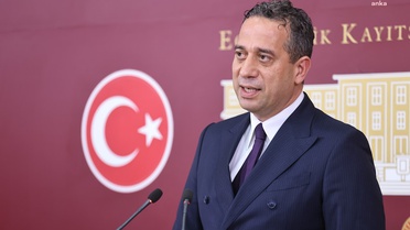 Başarır, Osmaniye'de saldırıda öğretmenin ölümüne okul güvenliği uyarısı yaptı