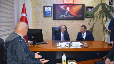 Erbakan, Afyonkarahisar'da Eber Gölü'nü ziyaret etti, 60 yıllık geçmişi anlattı