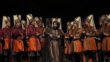 Okan Demiriş'in IV. Murat operası Özörten yorumuyla 1 Ekim'de Bornova'da sahnelenecek
