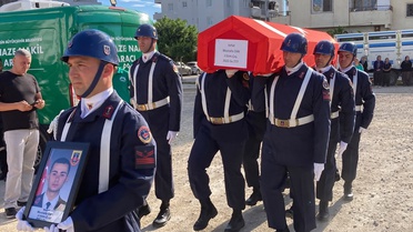 Konya'da hayatını kaybeden Jandarma Uzman Çavuş Mustafa Can Erdemli'de defnedildi
