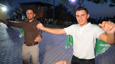 Kahramanmaraş'ta ikiz kardeşler Çanakkale'de birlikte askerlik için uğurlandı