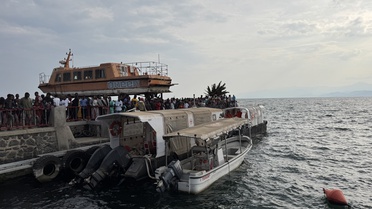 Demokratik Kongo'nun doğusundaki Kivu Gölü'nde tekne alabora oldu, en az 12 kişi öldü
