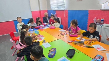 Ulaş Müftüsü İçli, Kur'an kursu öğrencilerine iki kitaplık eğitim seti hediye etti