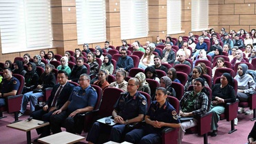Uşak'ta 206 okulda görevli bahçe görevlisine güvenlik ve acil durum semineri verildi