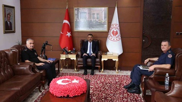 Zonguldak'ta asayiş ve güvenlik toplantısına jandarma ve emniyet katıldı.