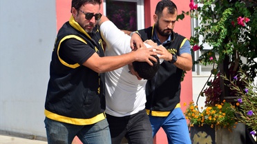 Adana'da el bombası temin ettiği belirlenen şüpheli cezaevine gönderildi