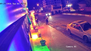 Ağrı'da gece dönüş yapan otomobil iki motosikletle çarpıştı, 2 kişi yaralandı
