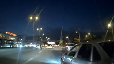 Ankara Etimesgut'ta makas atıp kaçan ehliyetsiz sürücüye 176 bin lira ceza verildi