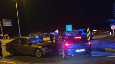 Antalya Akseki'de iki otomobil çarpıştı, 2'si Norveç vatandaşı 3 kişi hafif yaralandı