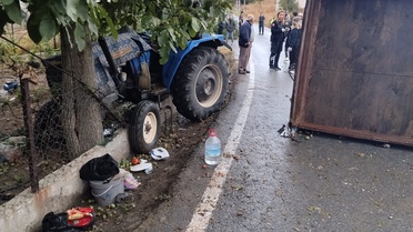 Balıkesir İvrindi'de devrilen traktör römorkunda 23 kişi yaralandı